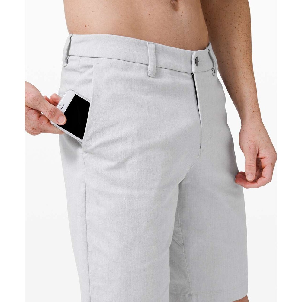 Lululemon Commission Short Quick Dry Oxford 11" Relaxed Gray Men's Size 34 Chino - Picture 7 of 8